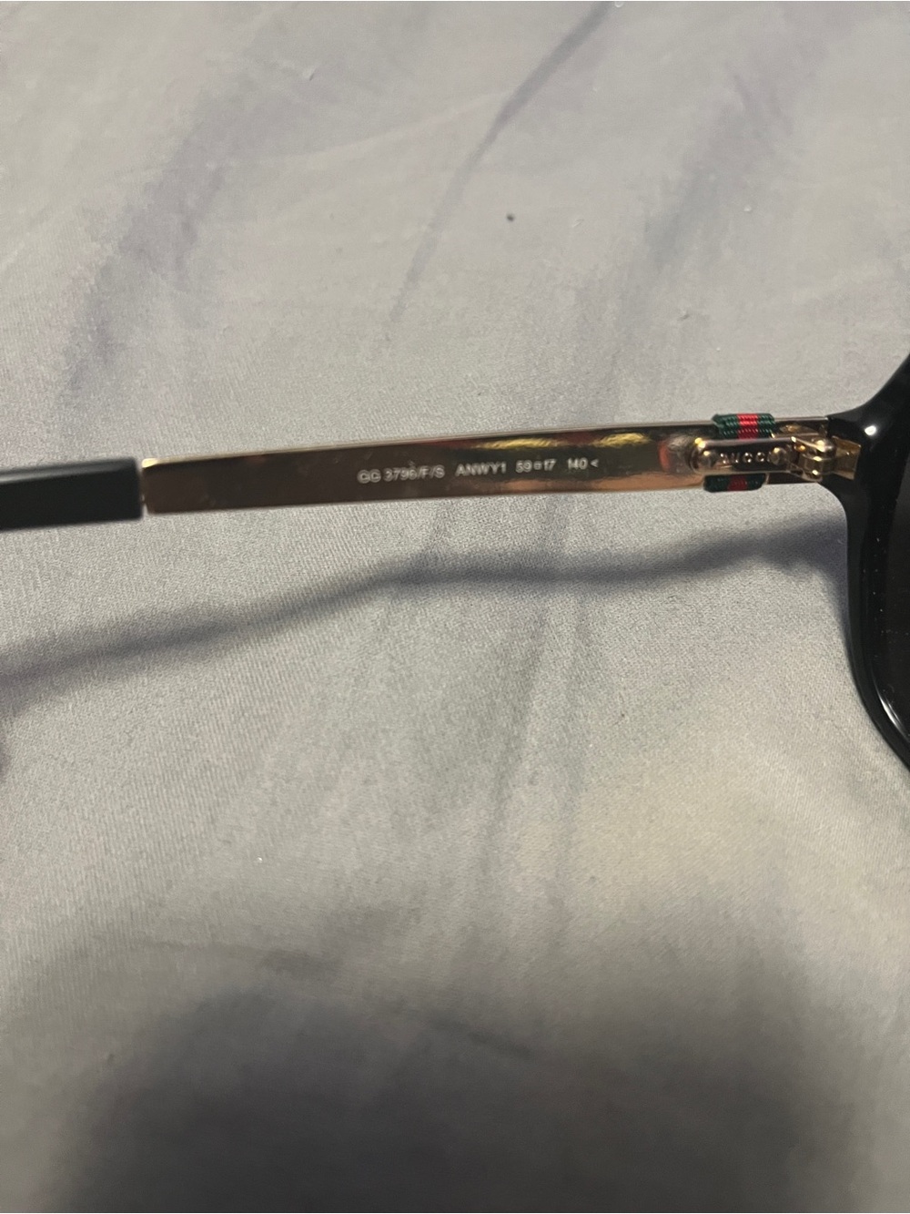 Gucci Black Women's Oversized Sunglasses - Picture 5 of 7